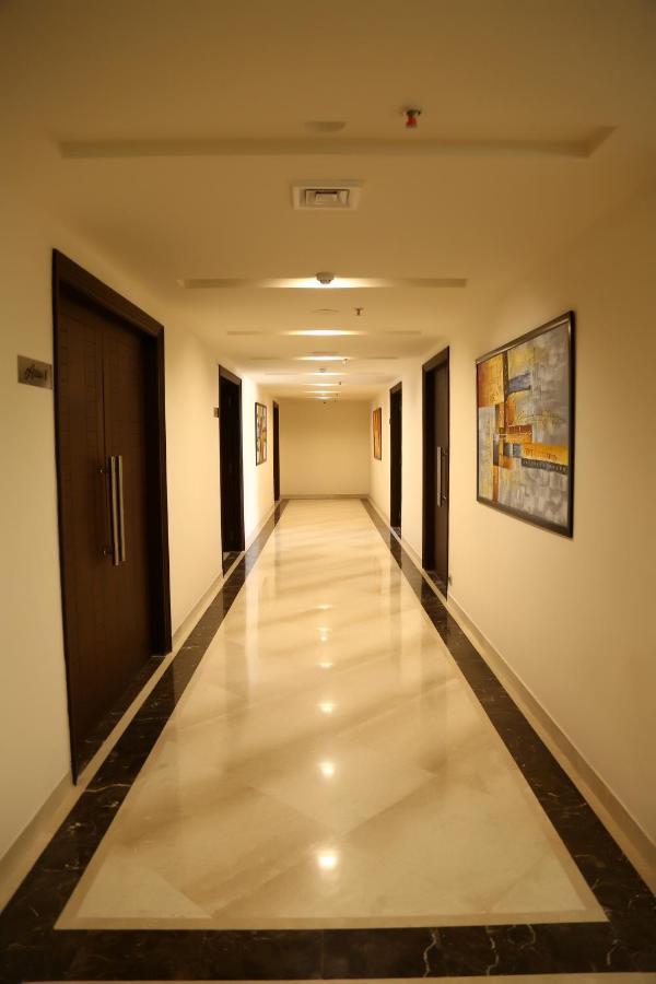 Hotel Imperia Suites Jalandhar Ngoại thất bức ảnh