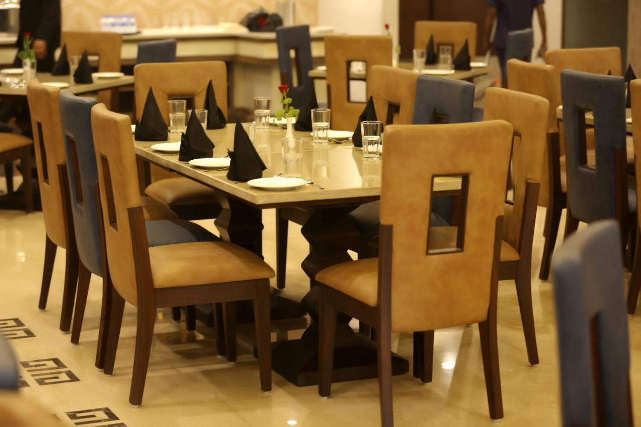 Hotel Imperia Suites Jalandhar Ngoại thất bức ảnh