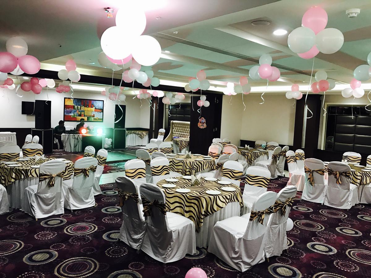 Hotel Imperia Suites Jalandhar Ngoại thất bức ảnh